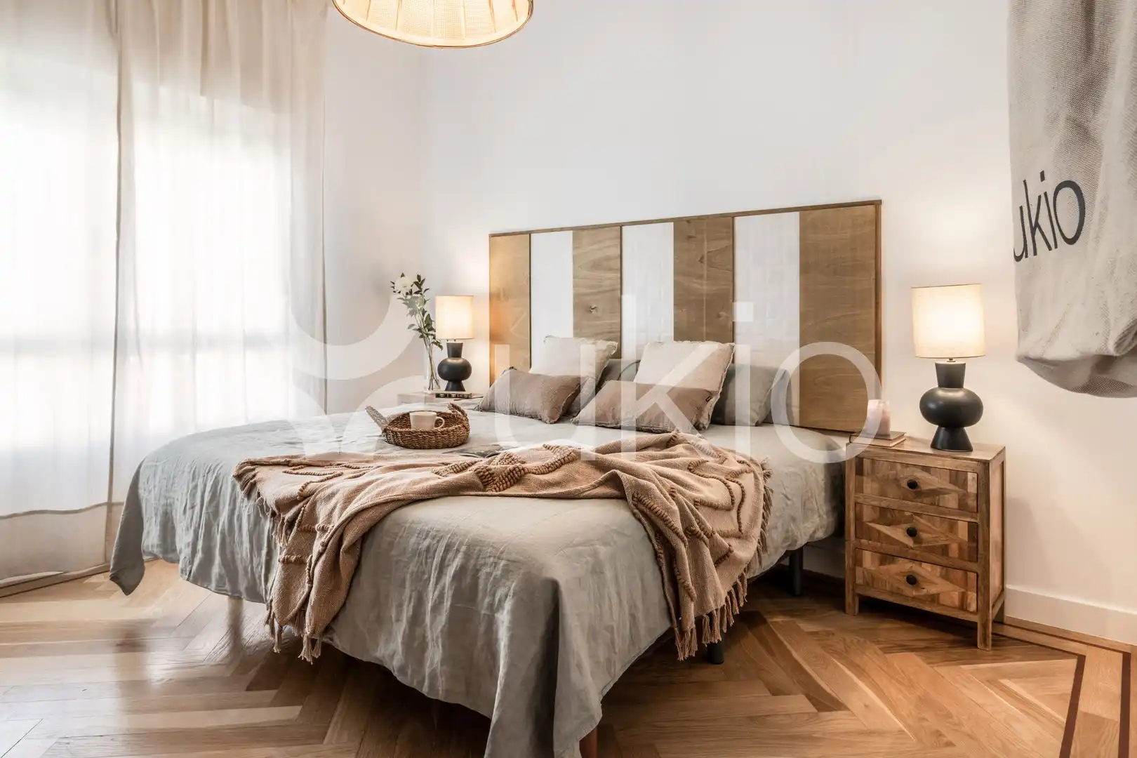 Habitación de Apartamento de alquiler en Madrid con Aire acondicionado, Calefacción y Amueblado