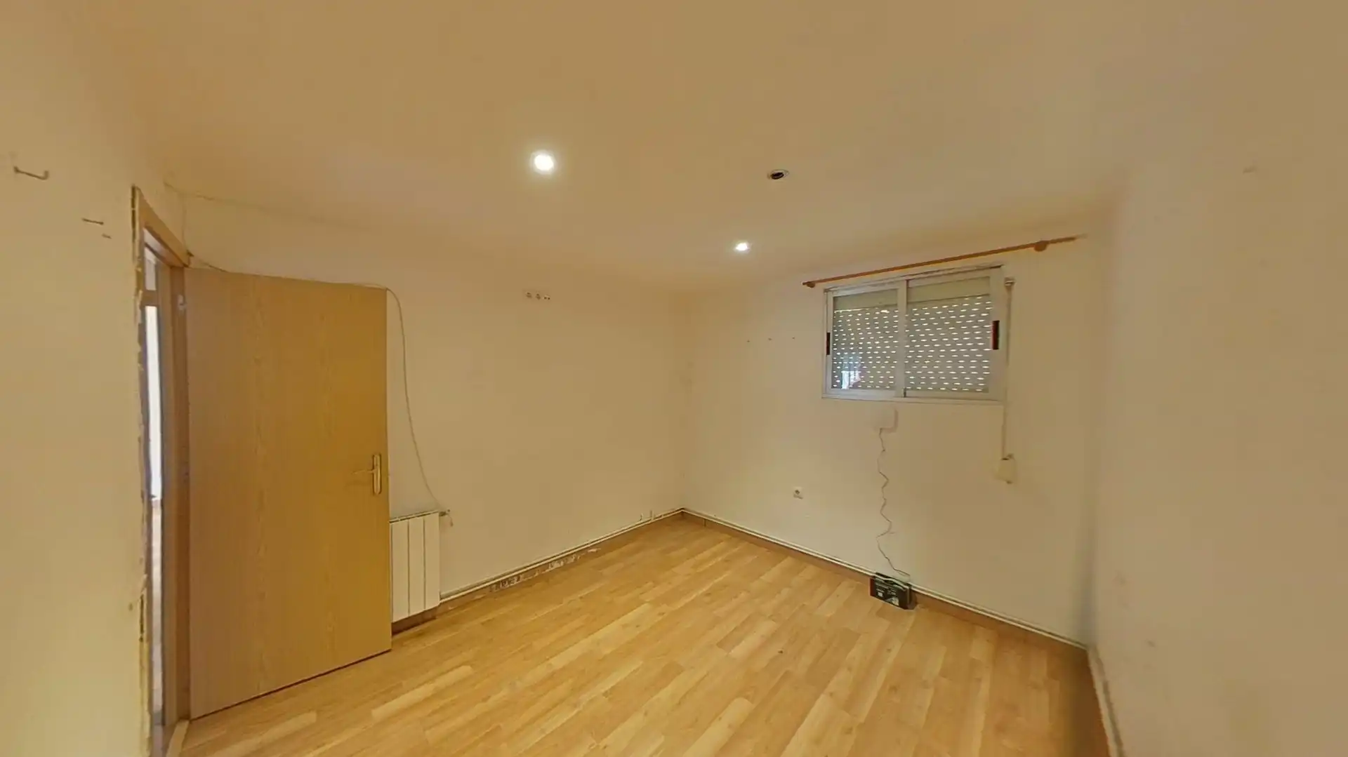Piso en venta en Ciutat Meridiana