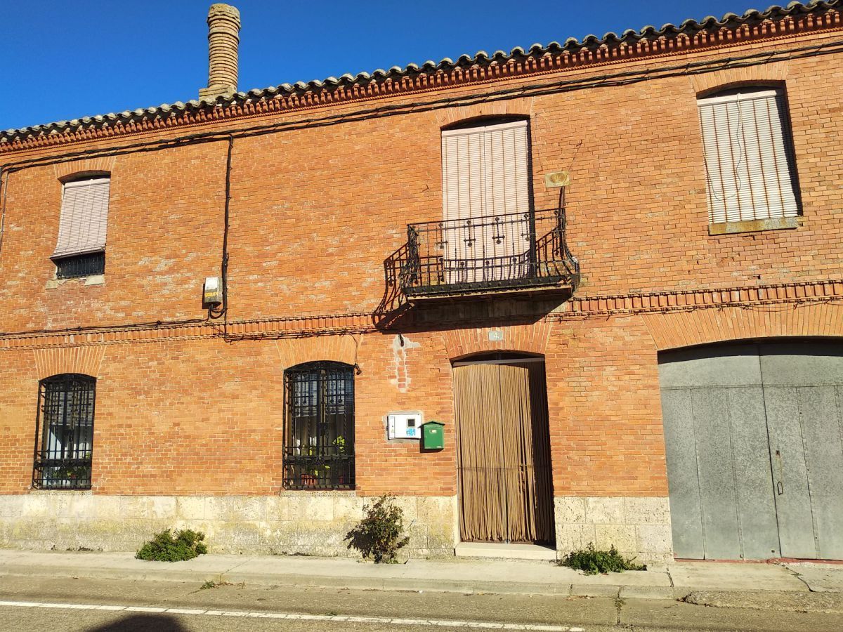 Exterior view of House or chalet for sale in Perales  with Heating, Storage room and Balcony
