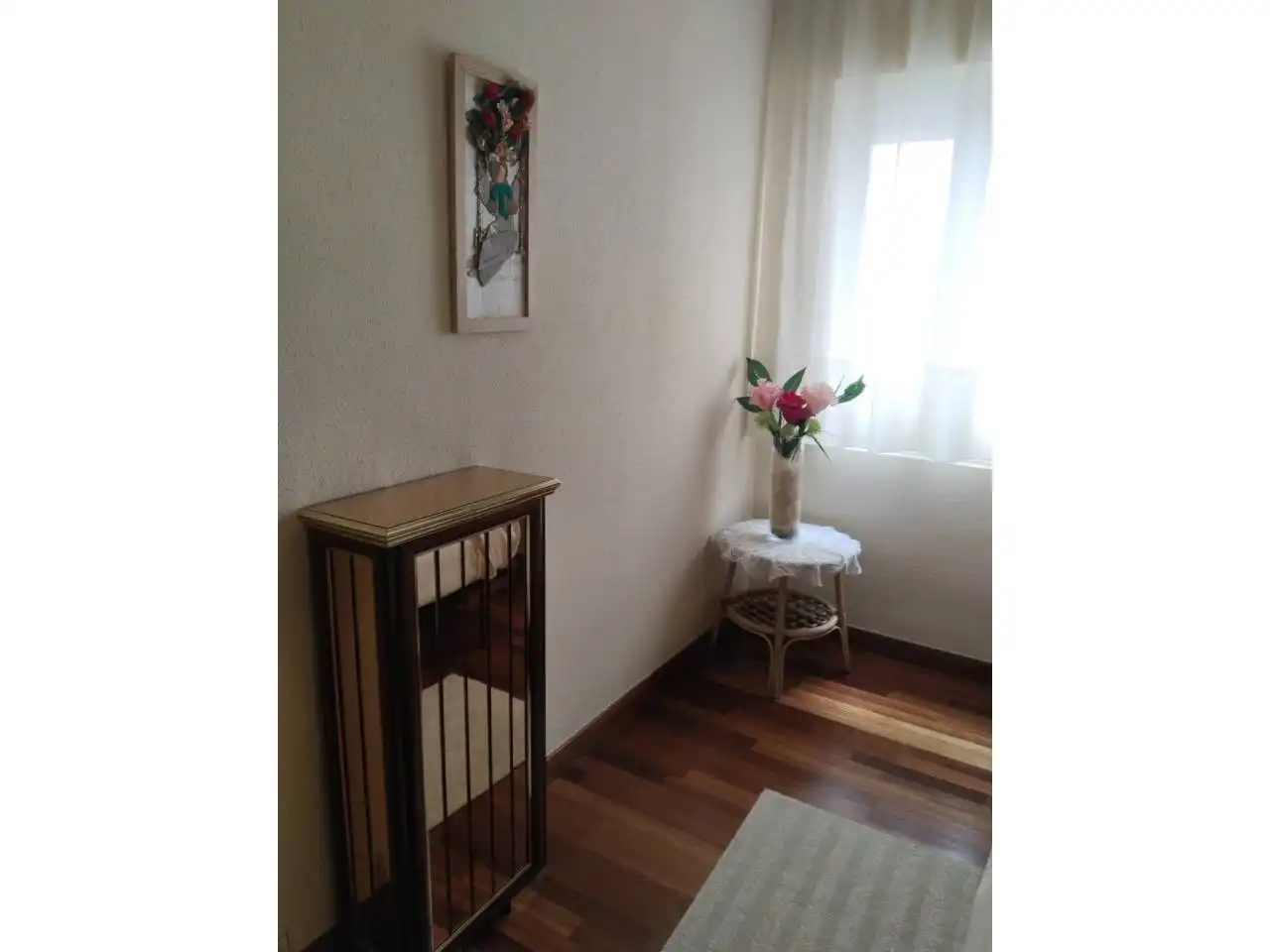 Habitación de Piso de alquiler en Burgos con Calefacción, Parquet y Amueblado