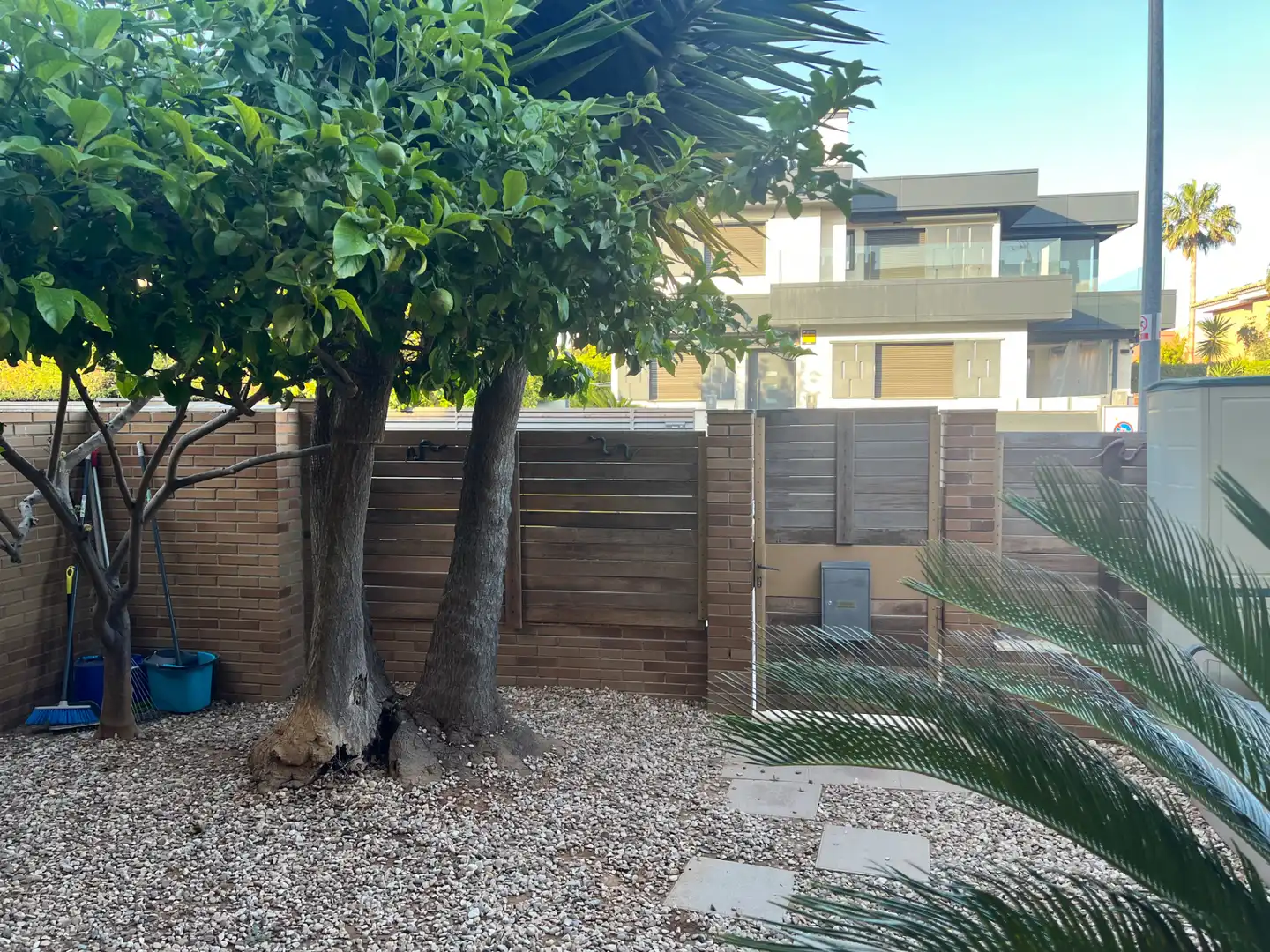 Adosado con terraza en venta en Carrer Berna 23, imagen 3
