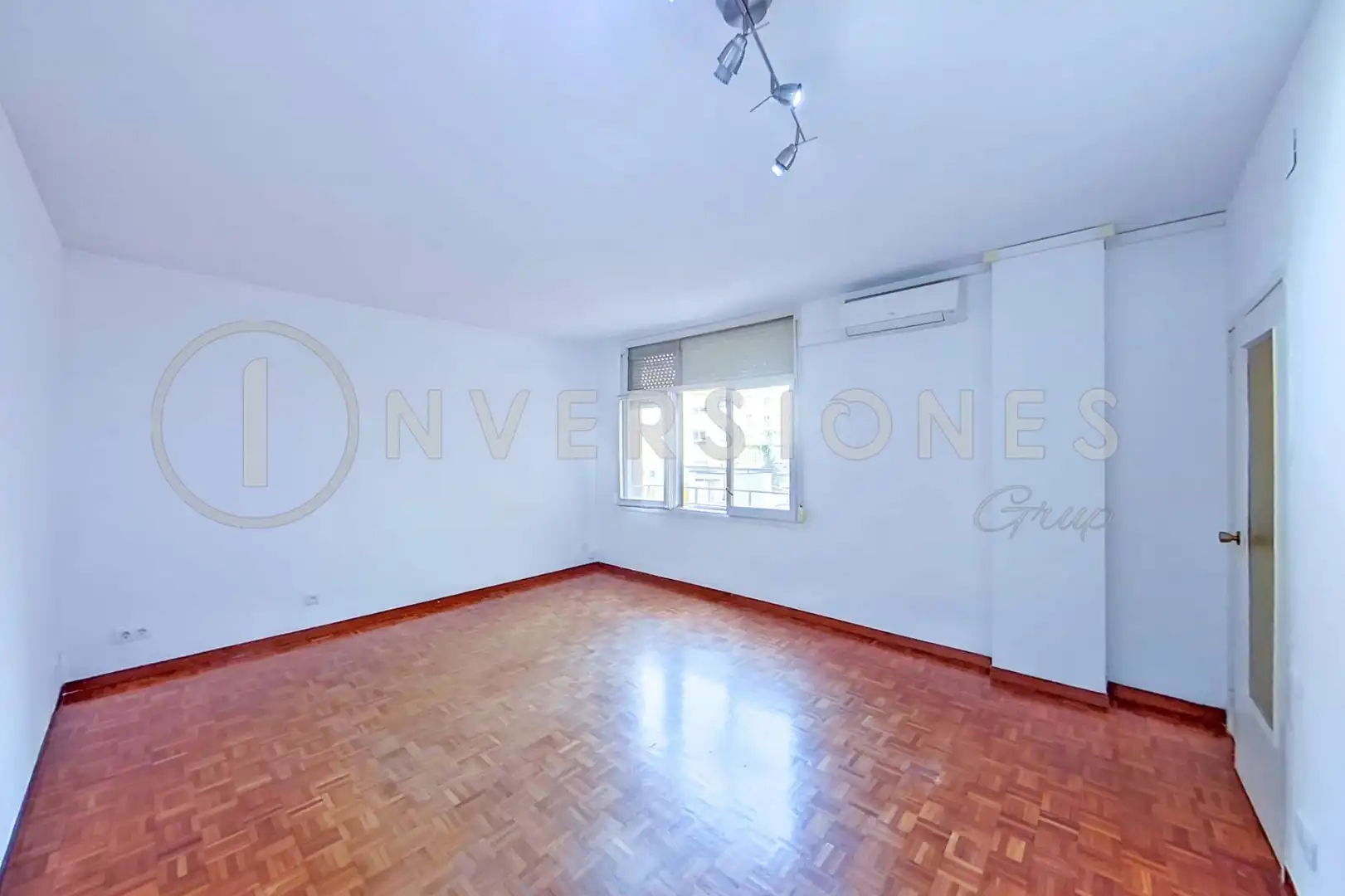 Wohnung mit Aufzug zum Verkauf in Carrer JOAQUIM RUYRA, imagen 4