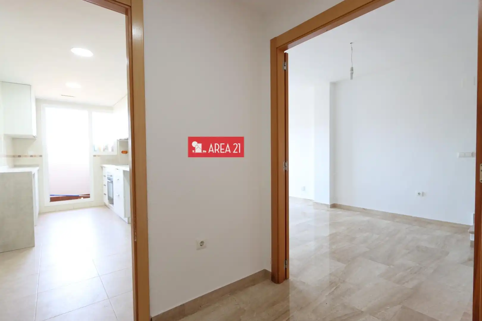 Duplexes for rent in La Pobla de Vallbona  with Balcony