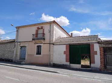 Haus mit Garten zum Verkauf in Calle Real 28