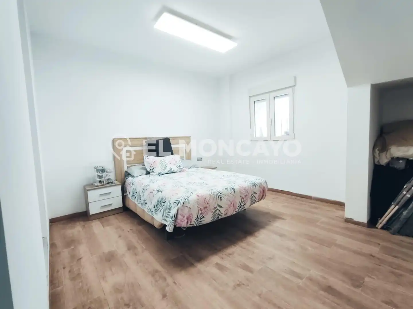 Bedroom of Houses for sale in Daya Nueva  with Air Conditioner, Heating and Private garden