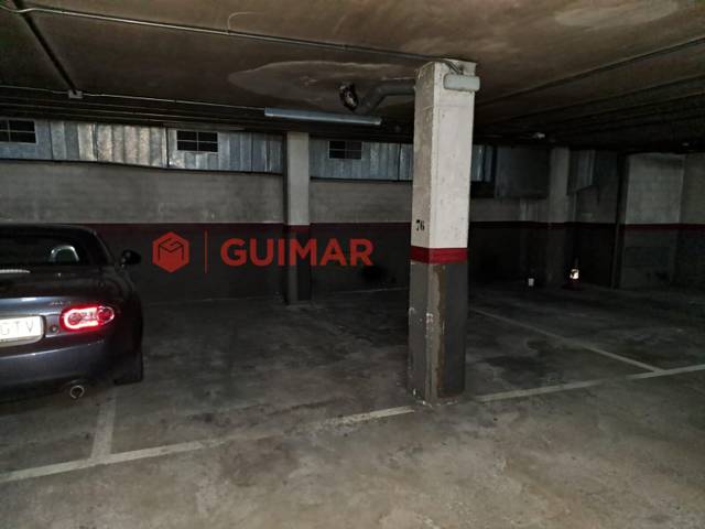 Garaje en Venta en Barcelona - Carrer de la Mare de Déu de Port en La Marina del Port