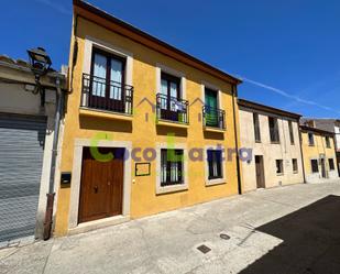 Single-family semi-detached for sale in Calle Ronda, Ledesma
