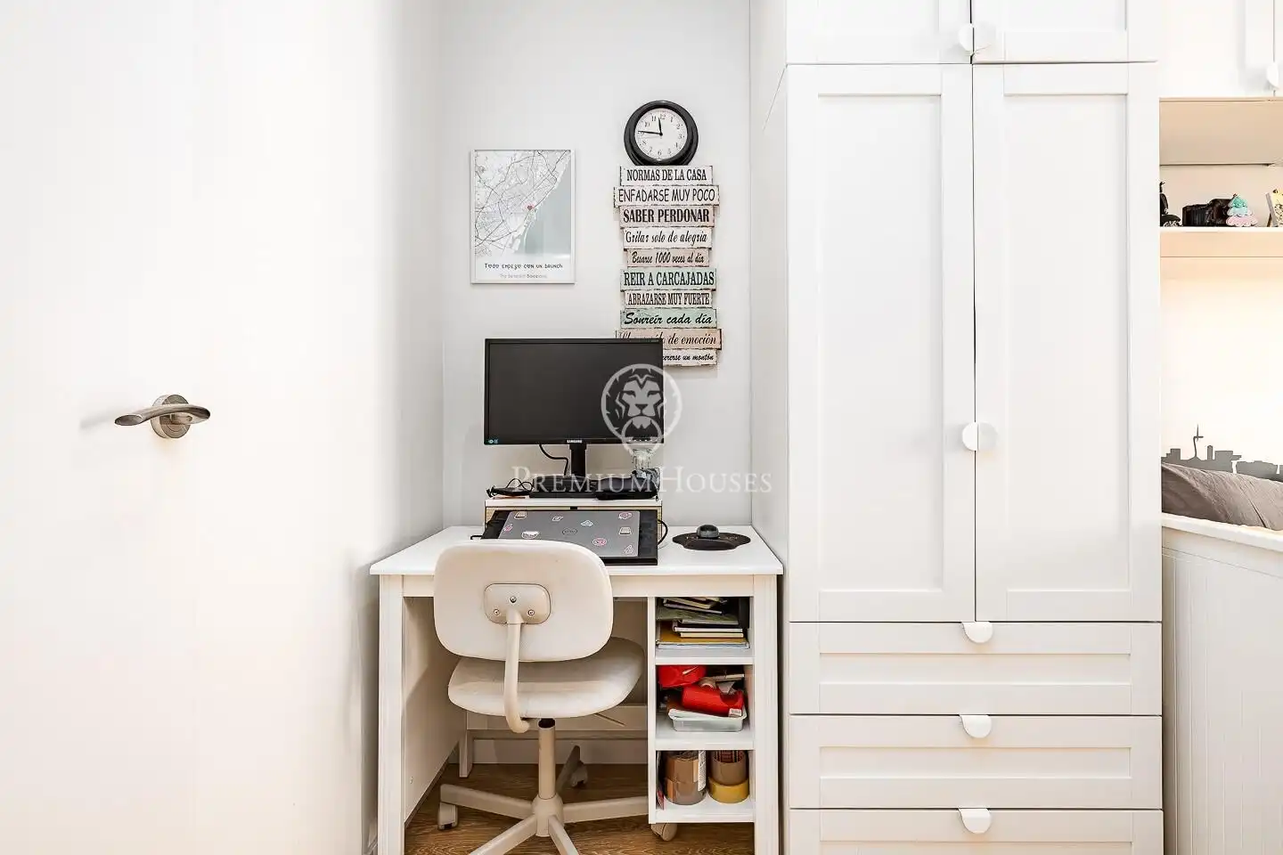Habitación de Piso en venta en Barcelona con Aire acondicionado, Calefacción y Balcón