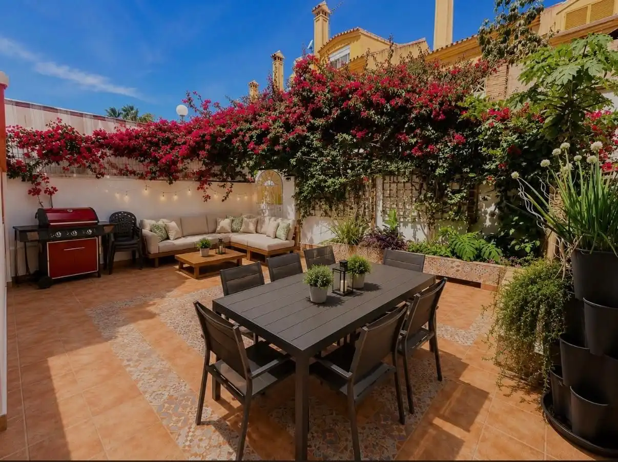 Terrace of Houses for sale in Fuengirola  with Air Conditioner, Heating and Private garden