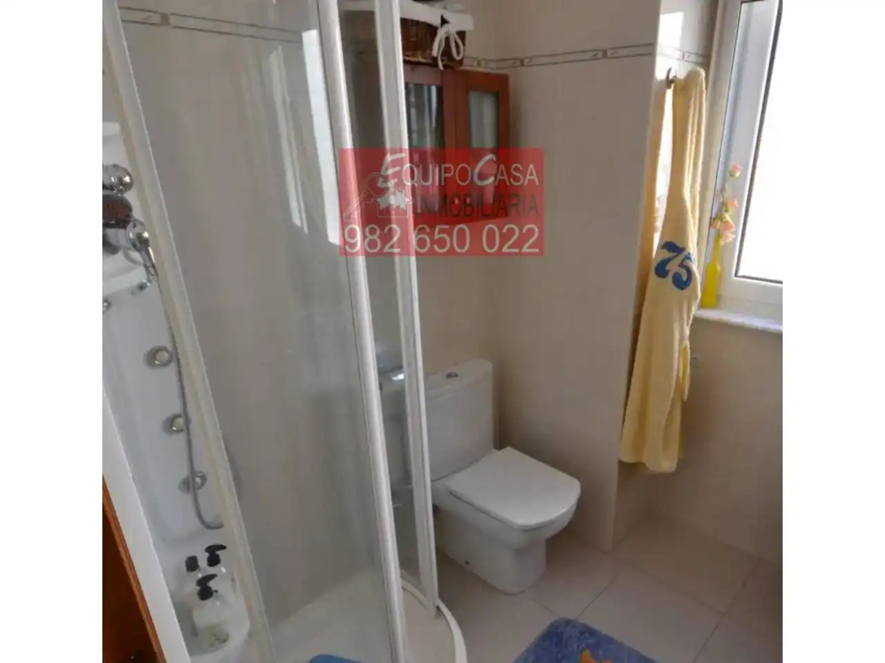 Baño de Piso en venta en Lugo con Parquet, Terraza y Trastero