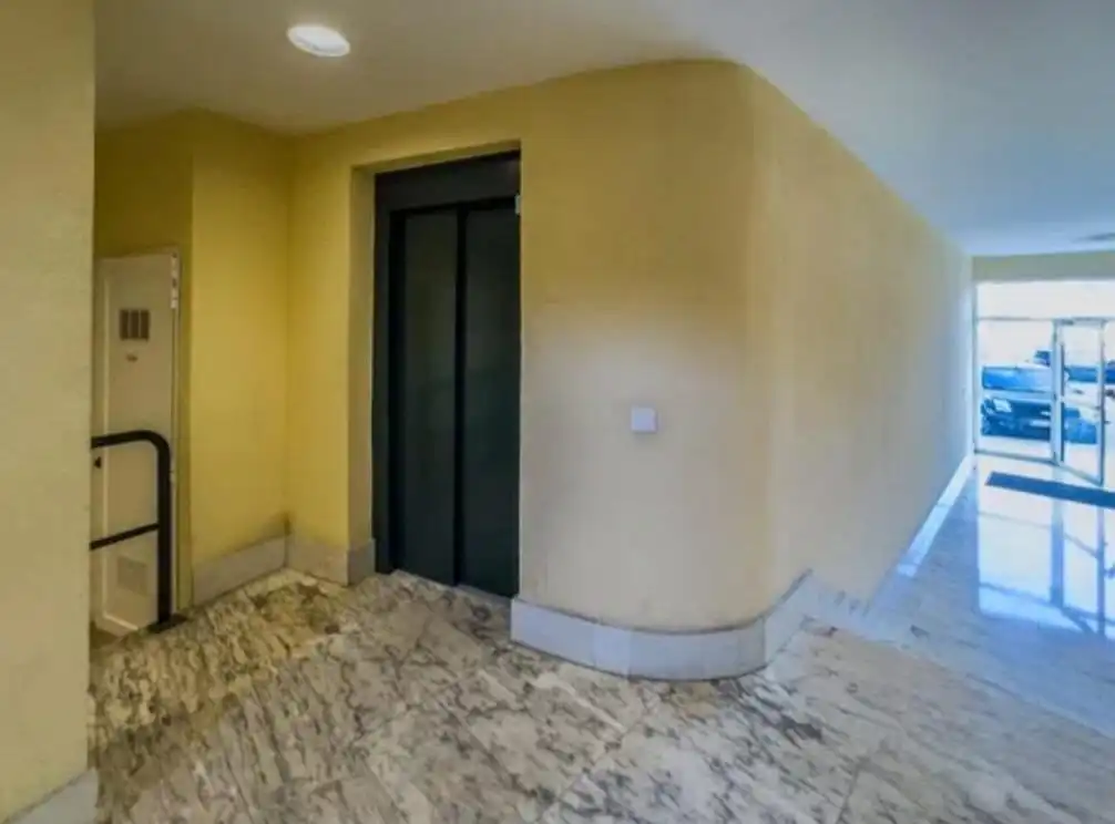 Maisonette zum Verkauf in Calle de la Gloria, Alisal - San Román