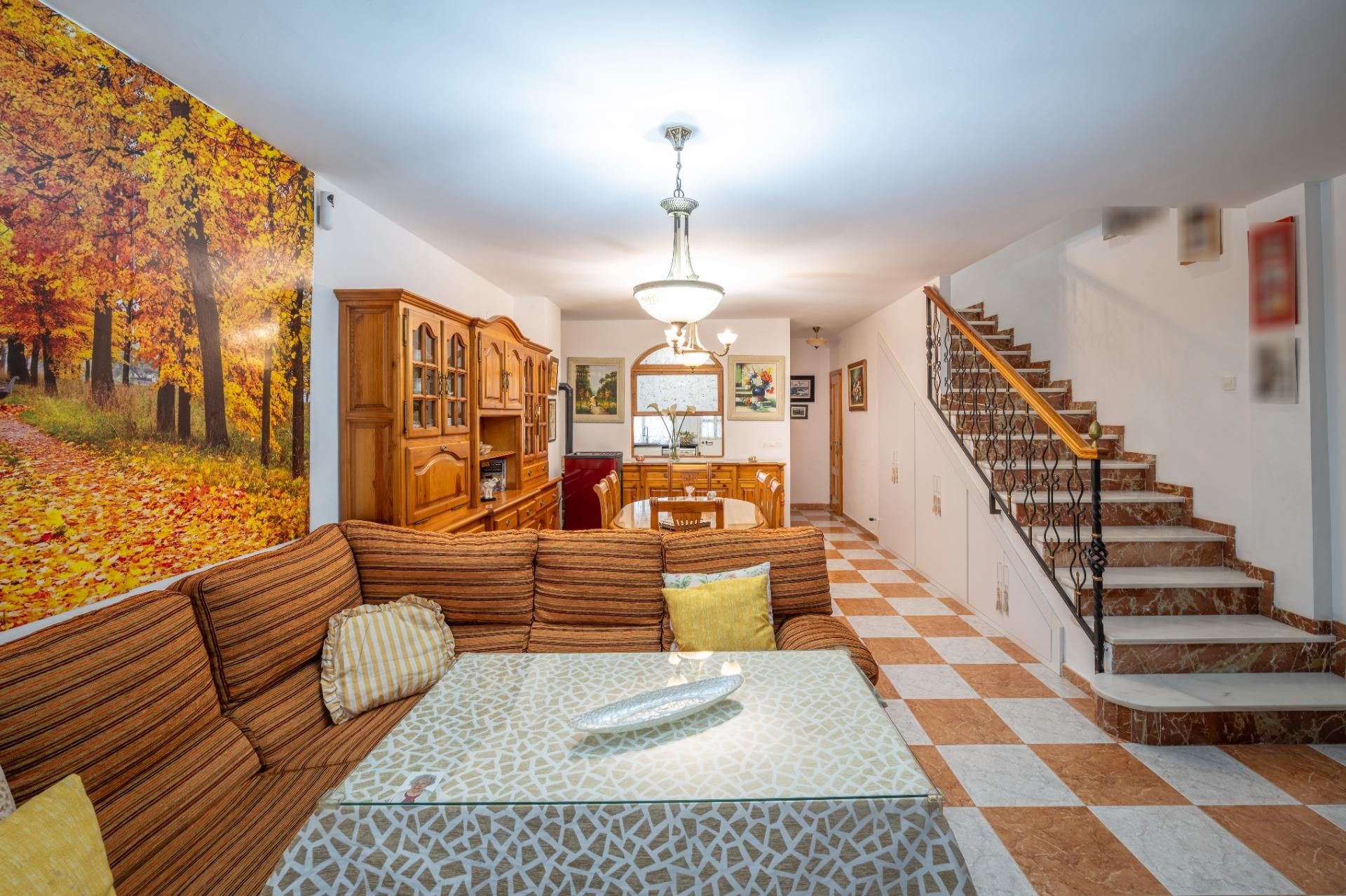 Dining room of Single-family semi-detached for sale in Las Gabias