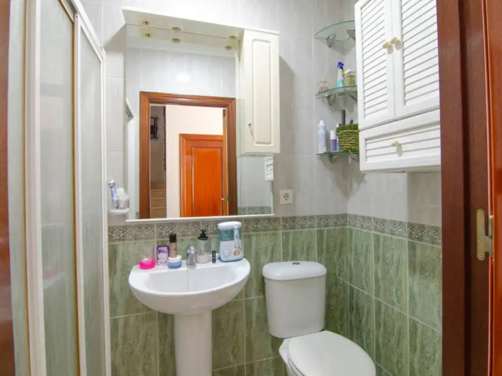 Bany de Casa o xalet en venda en La Rinconada