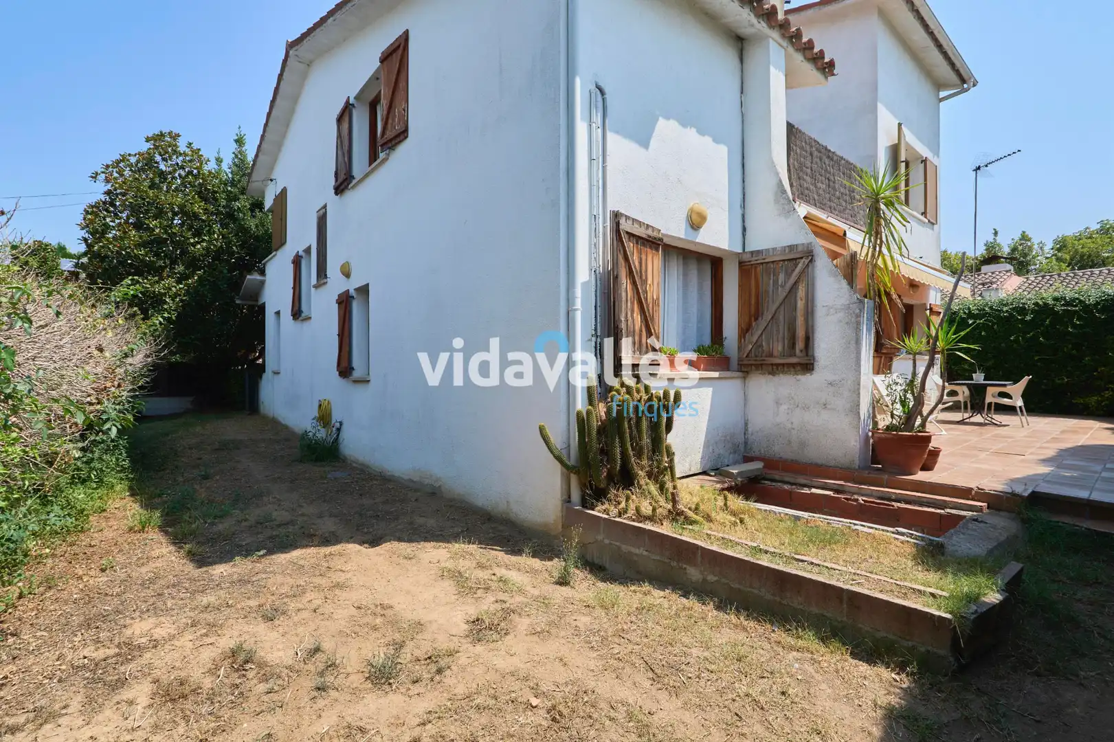 Vista exterior de Casa o xalet en venda en Cardedeu amb Calefacció, Jardí privat i Terrassa