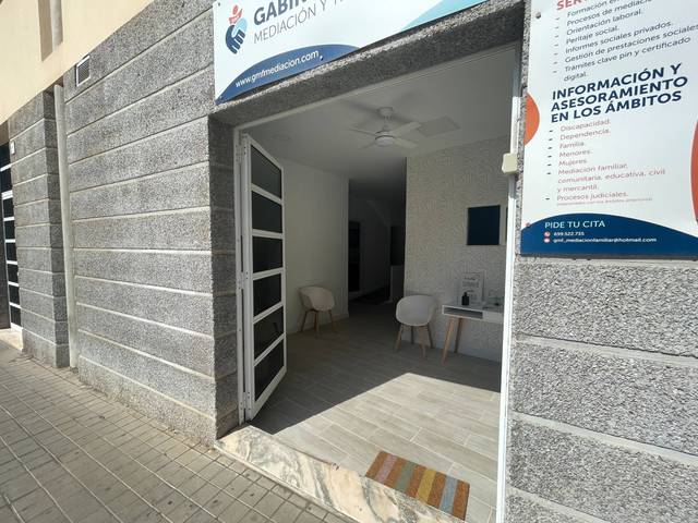 Local comercial en Venta en Calle del Ocho de Marzo en San Gregorio
