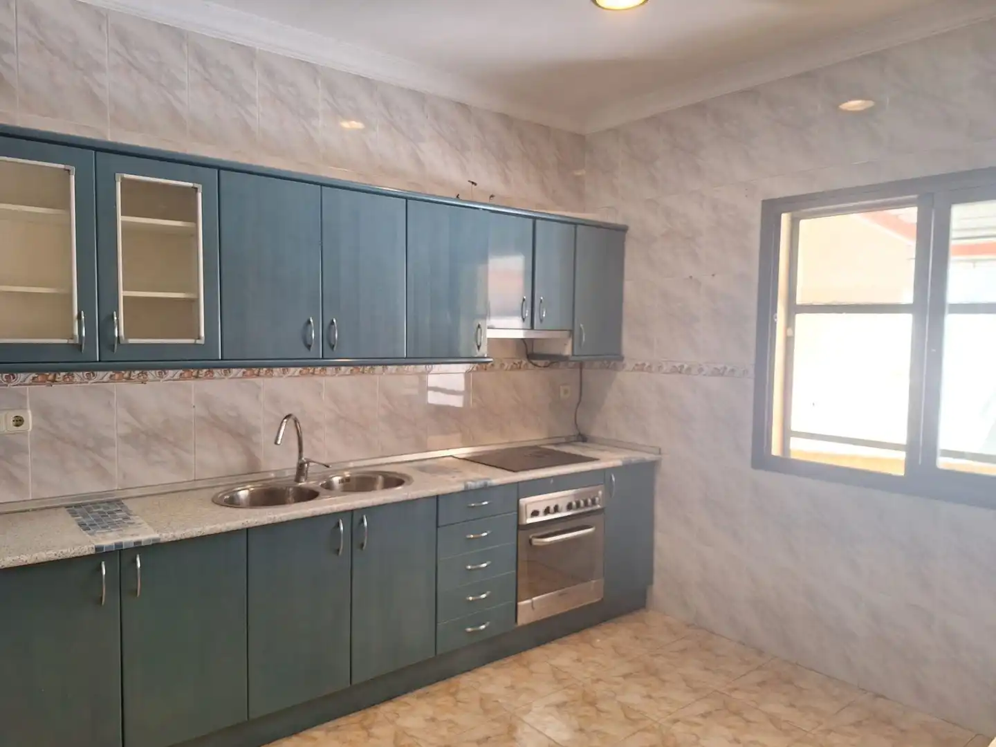 Kitchen of Detached homes for sale in  Palma de Mallorca  with Air Conditioner, Private garden and Storage room