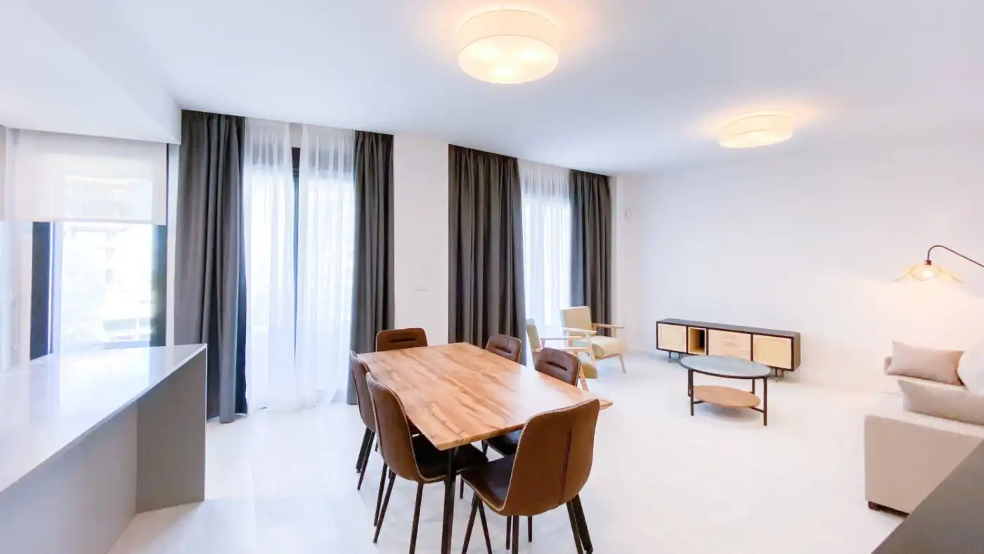 Esszimmer von Wohnung zur Miete in Málaga mit Klimaanlage, Heizung und Privatgarten
