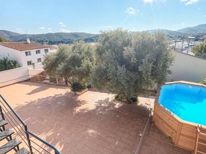 Single-family semi-detached for sale in Carrer de Can Xum, Canyelles