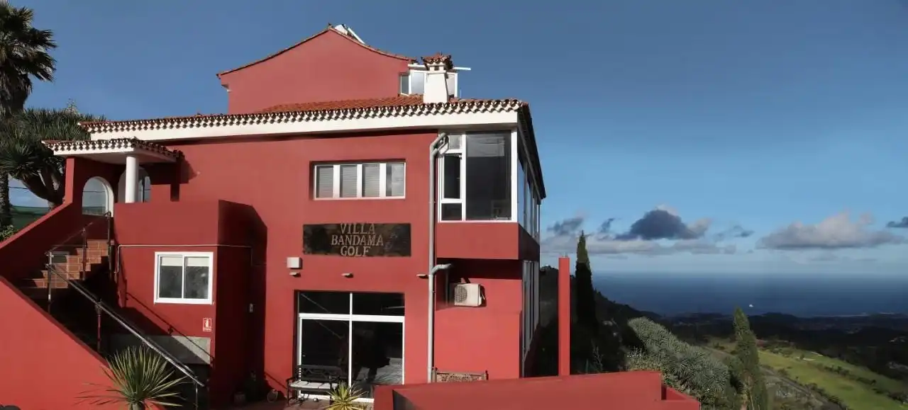 Houses for sale in Santa Brígida  with Air Conditioner, Heating and Private garden