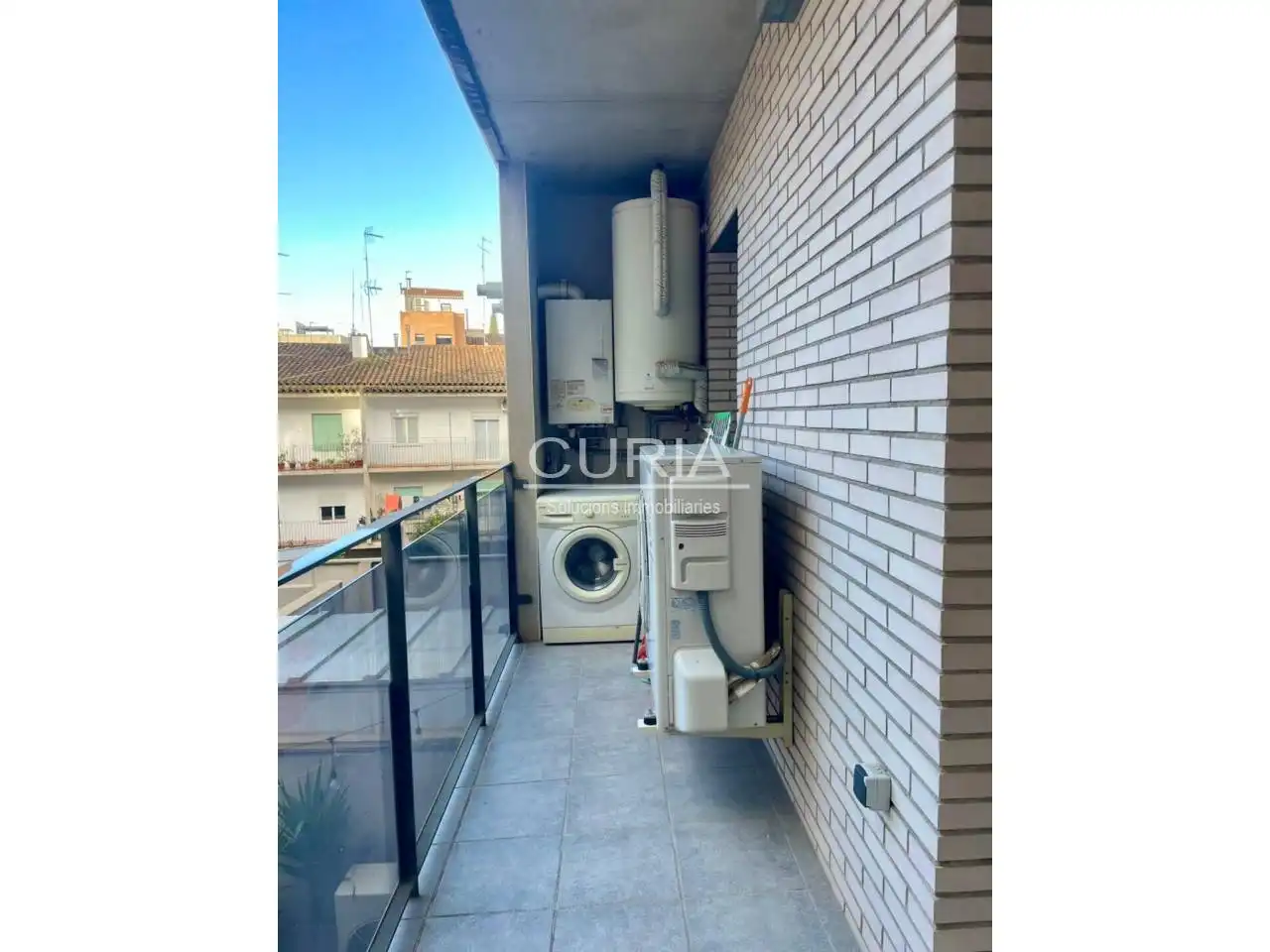 Apartament amb terrassa de lloguer a Instituts - Universitat, imagen 13