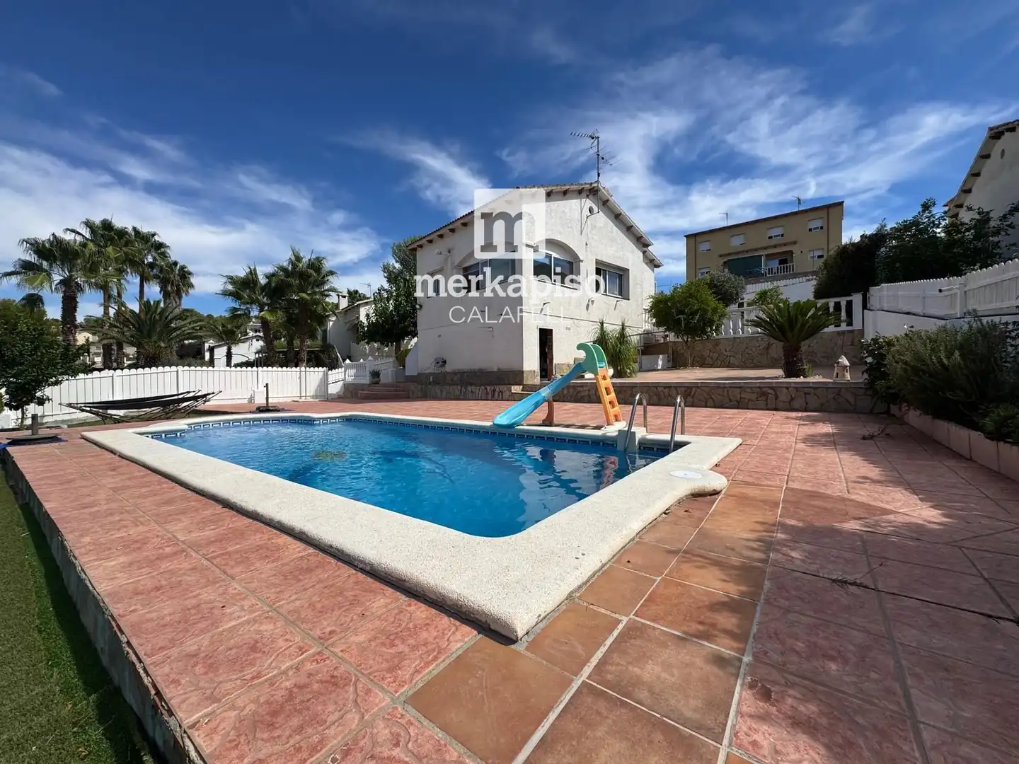 Xalet amb piscina en venda a Eucaliptus Dels