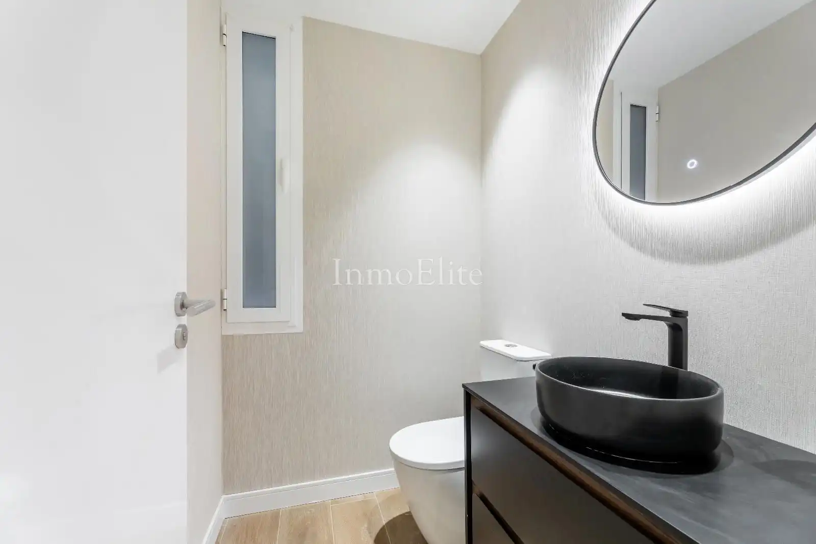 Flat with lift for sale in Diego de León, imagen 18