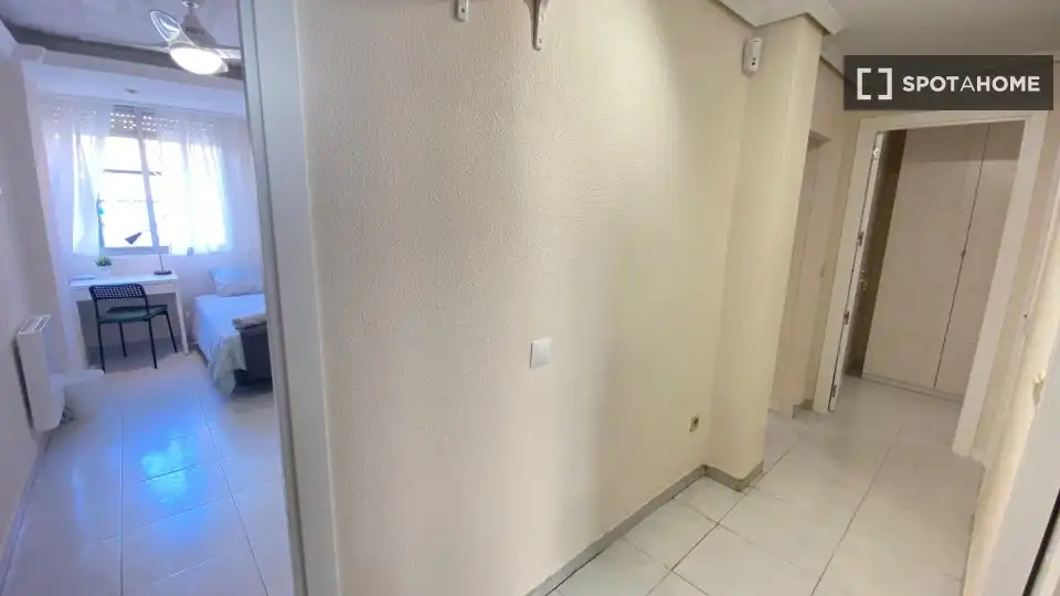 Room in Canillejas