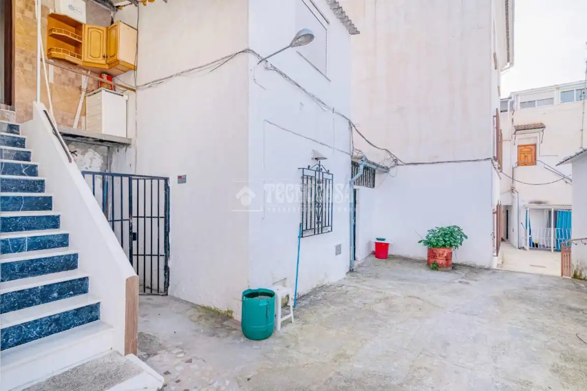Exterior view of Flat for sale in Lucena  with Air Conditioner, Heating and Home automation