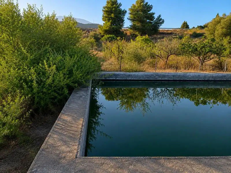 Schwimmbecken von Grundstücke zum Verkauf in Estepona