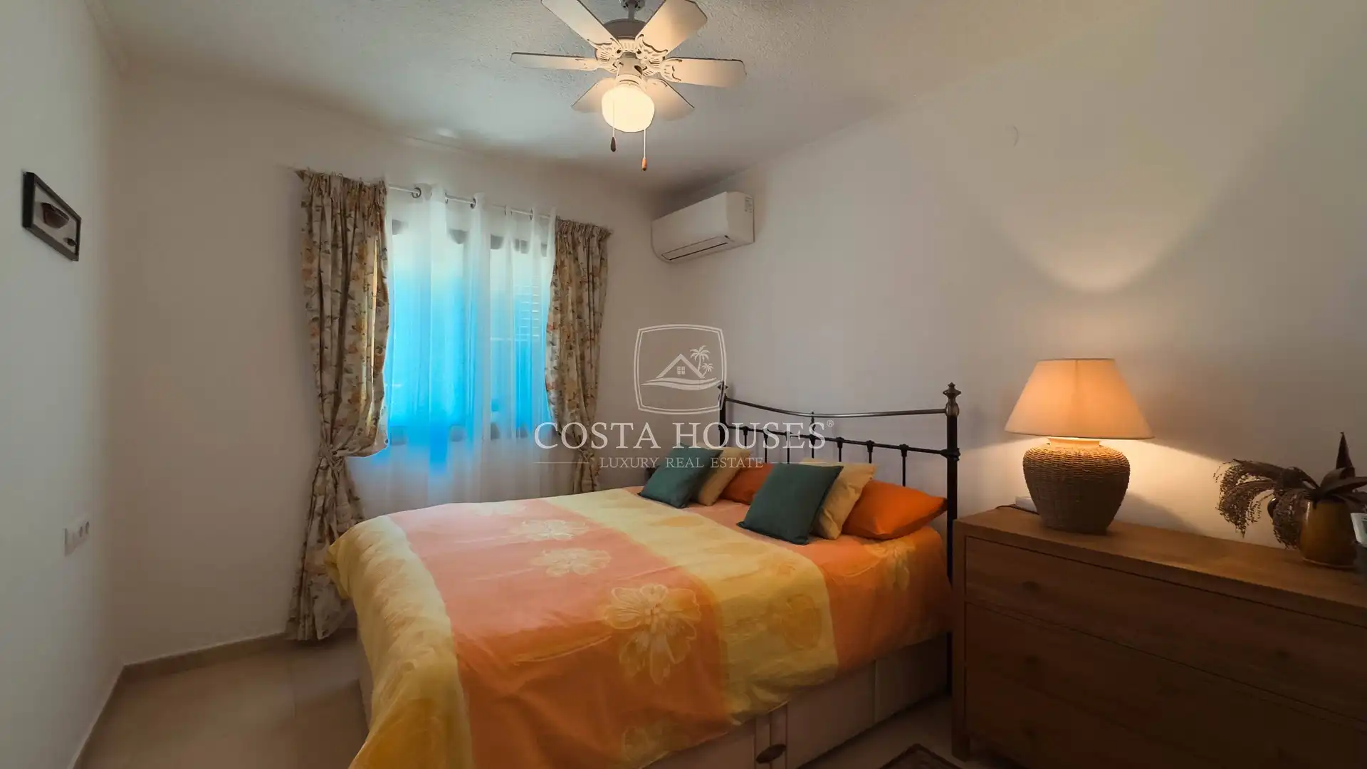 Bedroom of Houses for sale in Jávea / Xàbia  with Air Conditioner, Private garden and Terrace