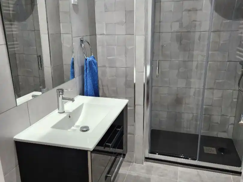 Badezimmer von Wohnung zur Miete in Benavente mit Terrasse, Möbliert und Ofen