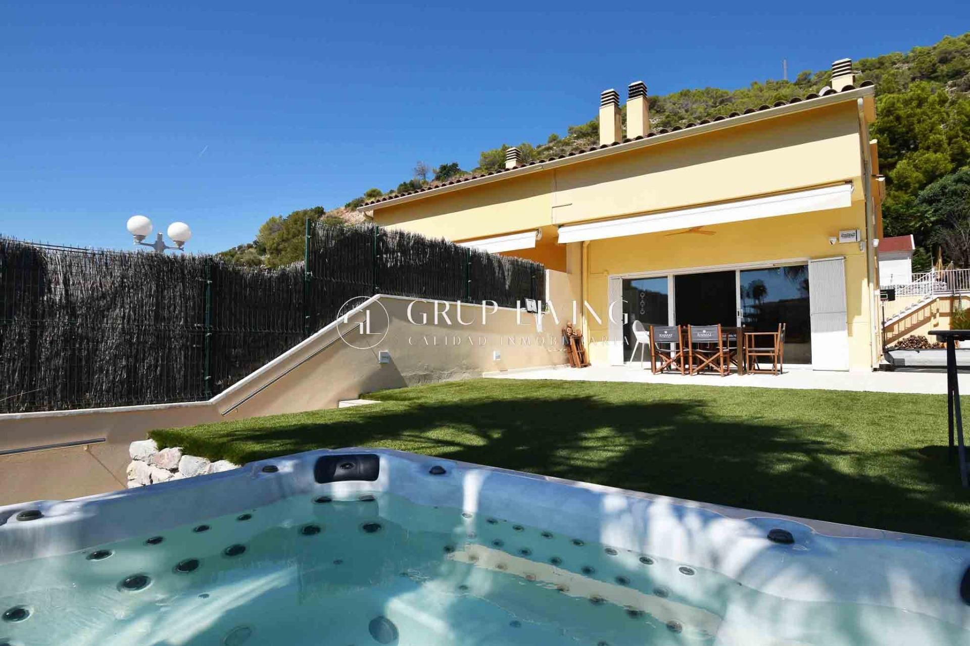 Garden of House or chalet to rent in Sitges  with Private garden, Terrace and Community pool