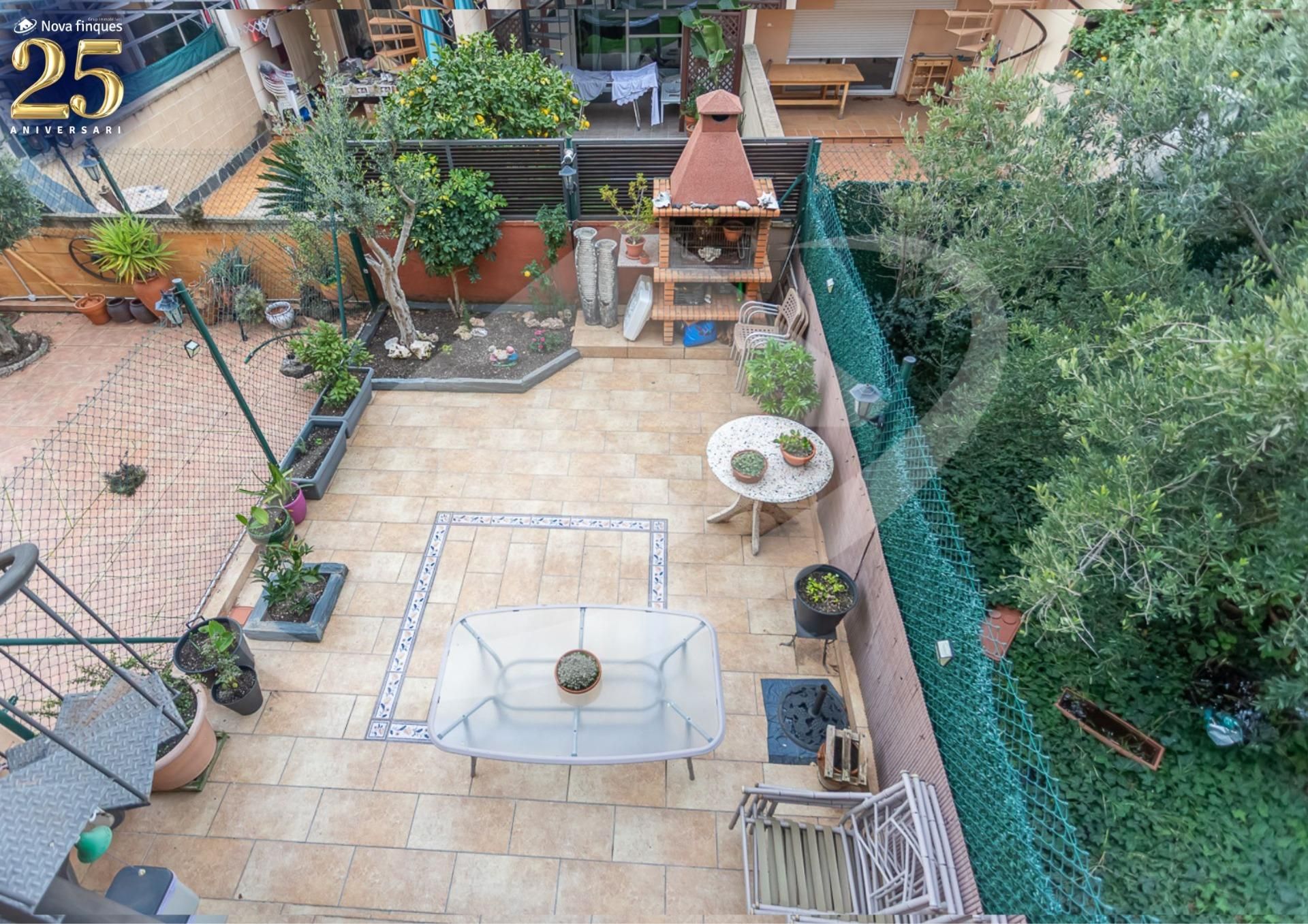 Terrace of House or chalet for sale in Castellar del Vallès  with Air Conditioner and Balcony