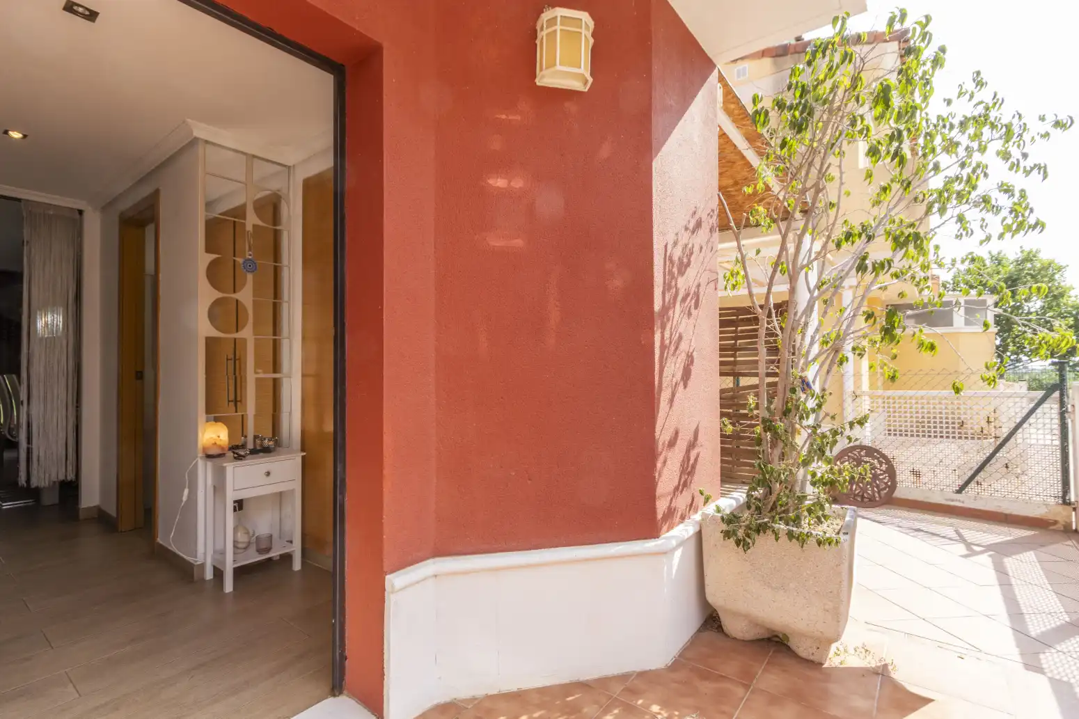 Houses for sale in Moncada  with Air Conditioner, Heating and Private garden