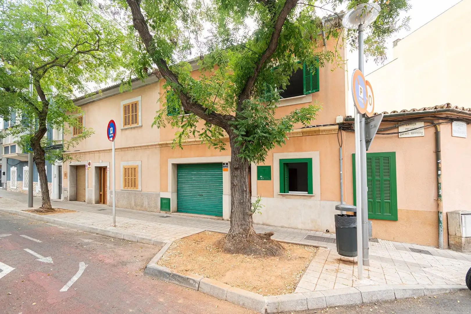 Vista exterior de Casa adosada en venta en  Palma de Mallorca con Trastero