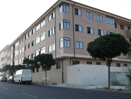 Piso en Alquiler en Patrimonio De La Humanidad en Hervencias Altas - El Pinar