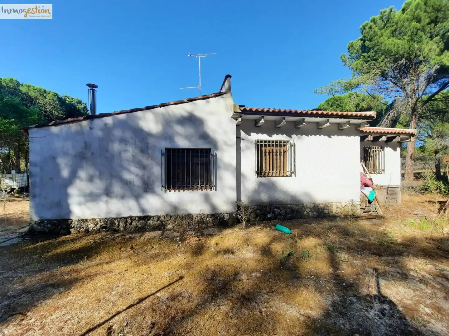 Exterior view of Houses for sale in Tudela de Duero  with Heating and Private garden
