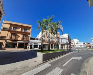 Vista exterior de Oficina de lloguer en Dos Hermanas amb Aire condicionat