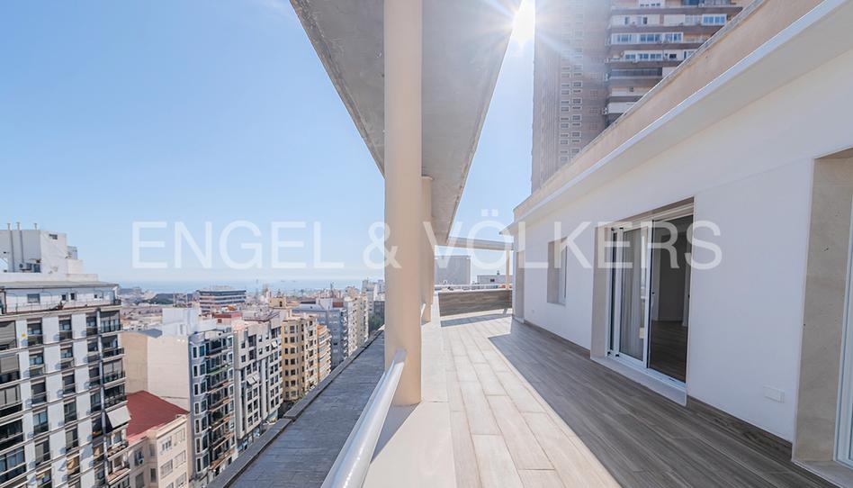 Foto 1 de Ático en venta en Avenida de Federico Soto, 15, Ensanche - Diputación, Alicante