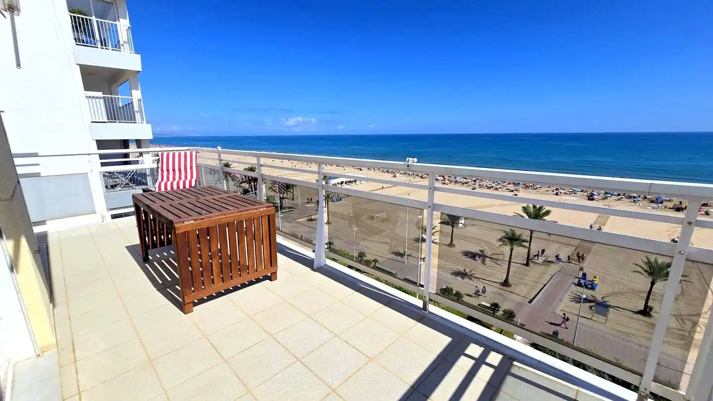 Attico con piscina in affitto a Passeig Marítim de Neptú 25, imagen 41