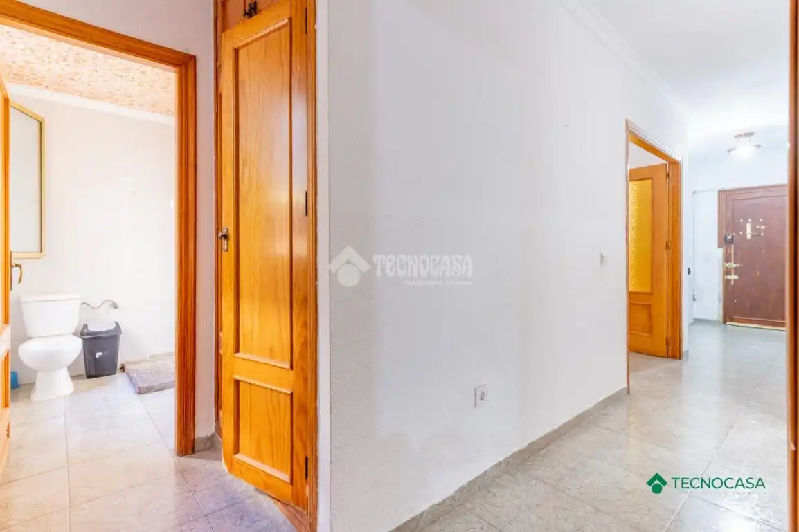 Casa aparellada en venda a La Gangosa, imagen 8