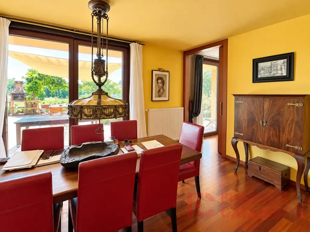 Houses for sale in Bescanó, Girona