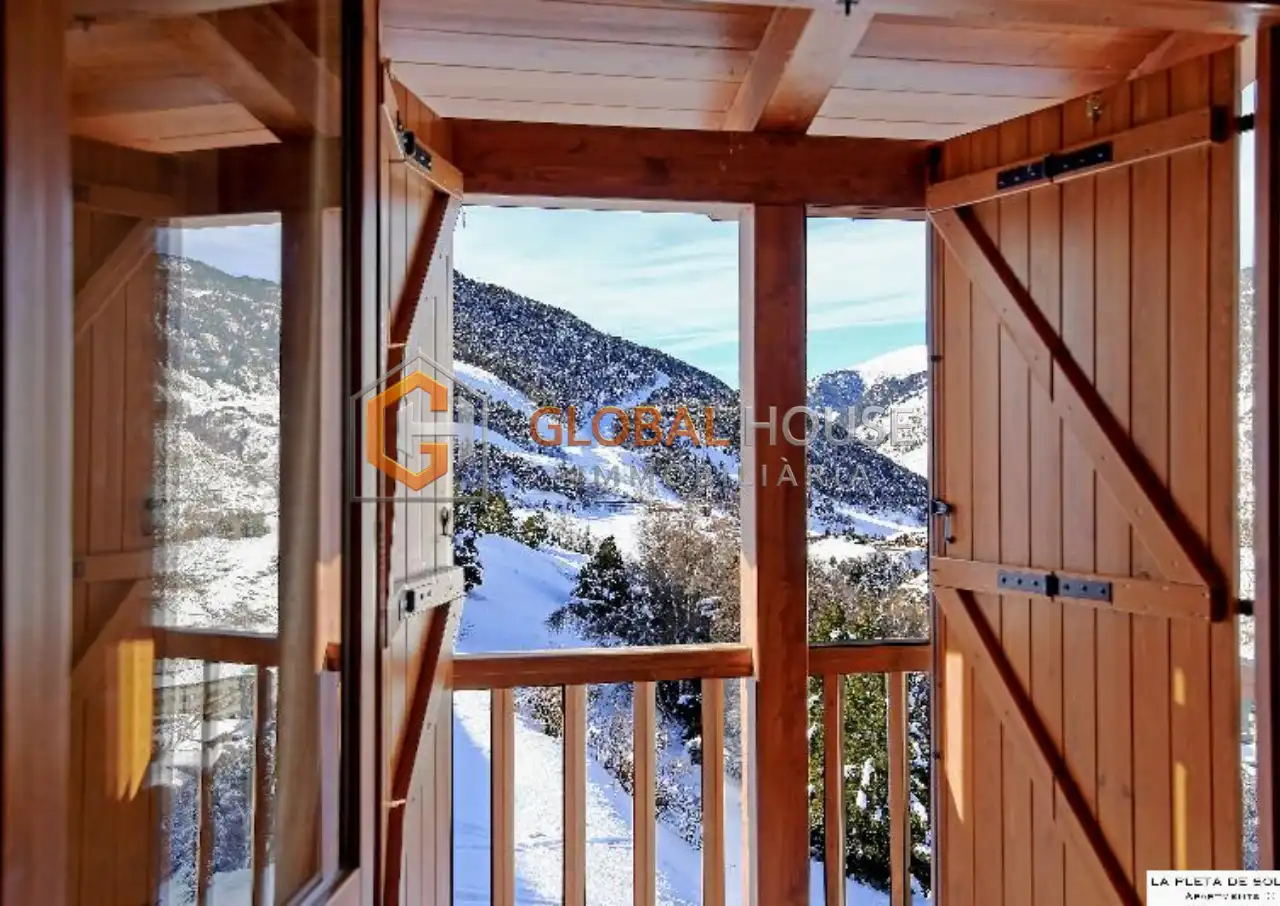 Terraza de Piso en venta en Canillo con Trastero