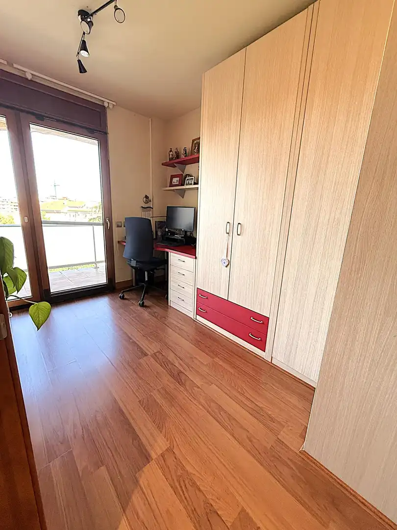 Bedroom of Attic for sale in Valls  with Air Conditioner, Heating and Private garden