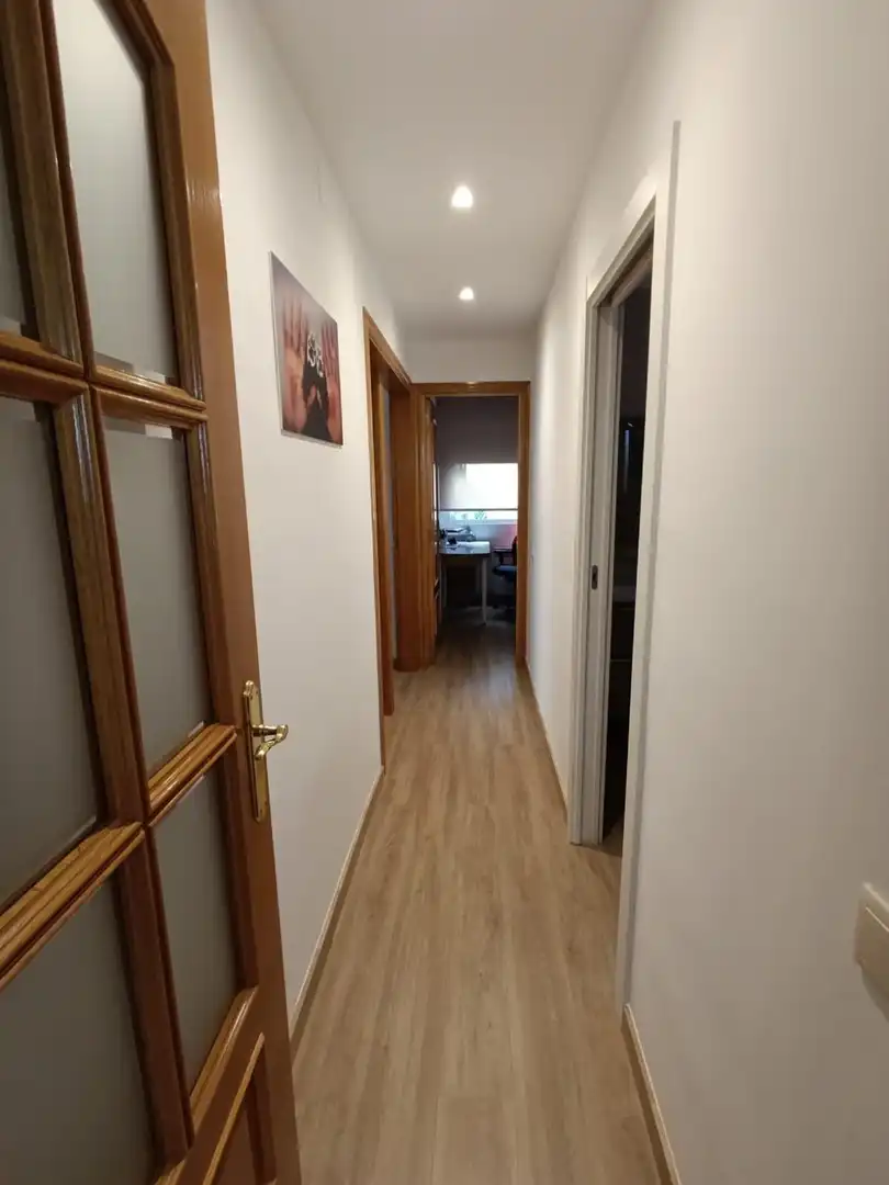 Wohnung zur Miete in Parets del Vallès mit Heizung, Parkett und Terrasse