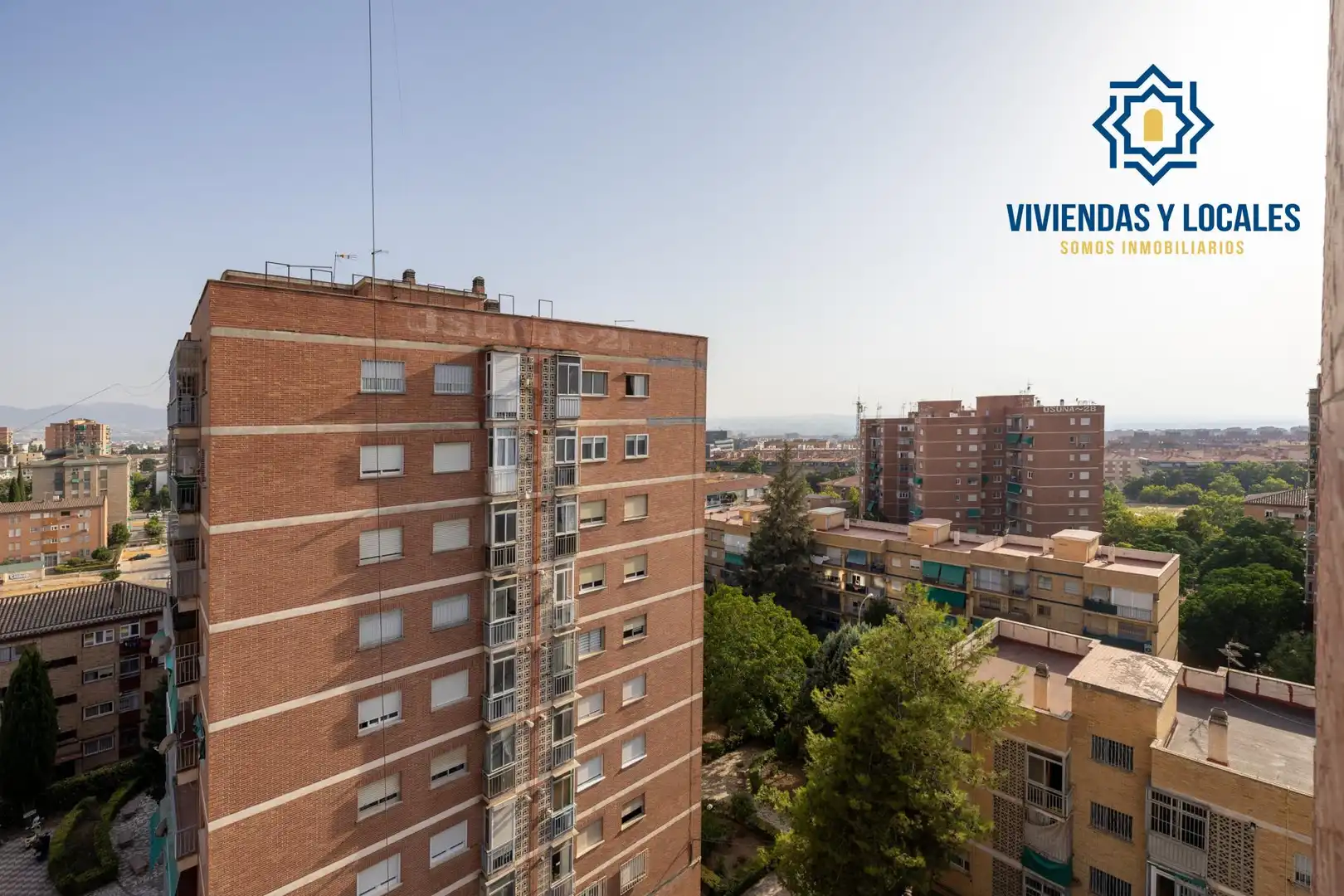 Exterior view of Flat for sale in Granada  with Private garden