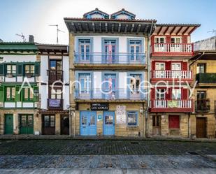 Vista exterior de Edifici en venda en Hondarribia