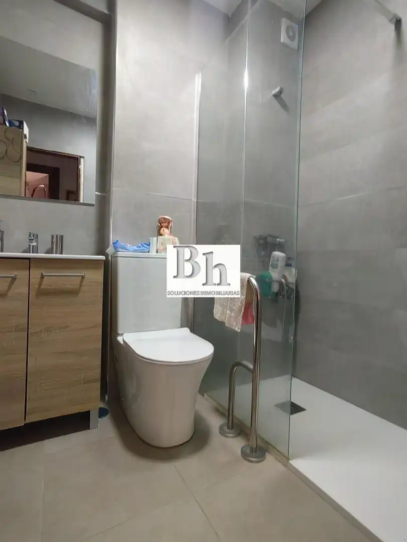 Baño de Piso en venta en Málaga con Terraza