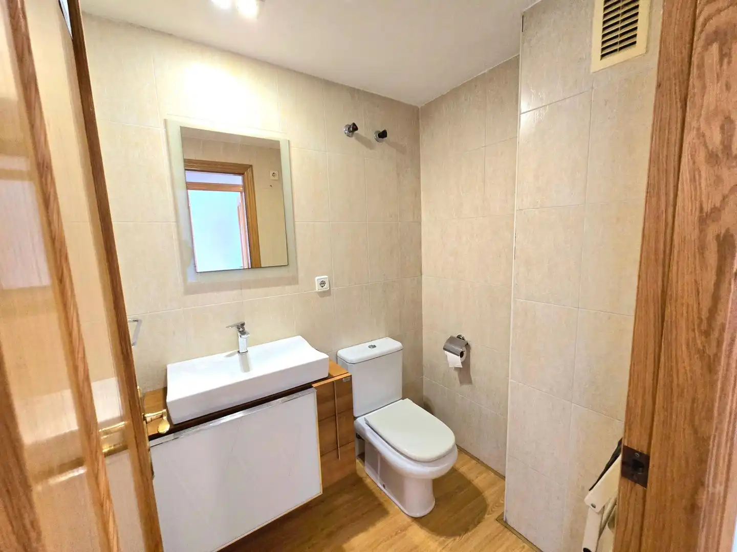 Baño de Piso en venta en Murcia con Terraza