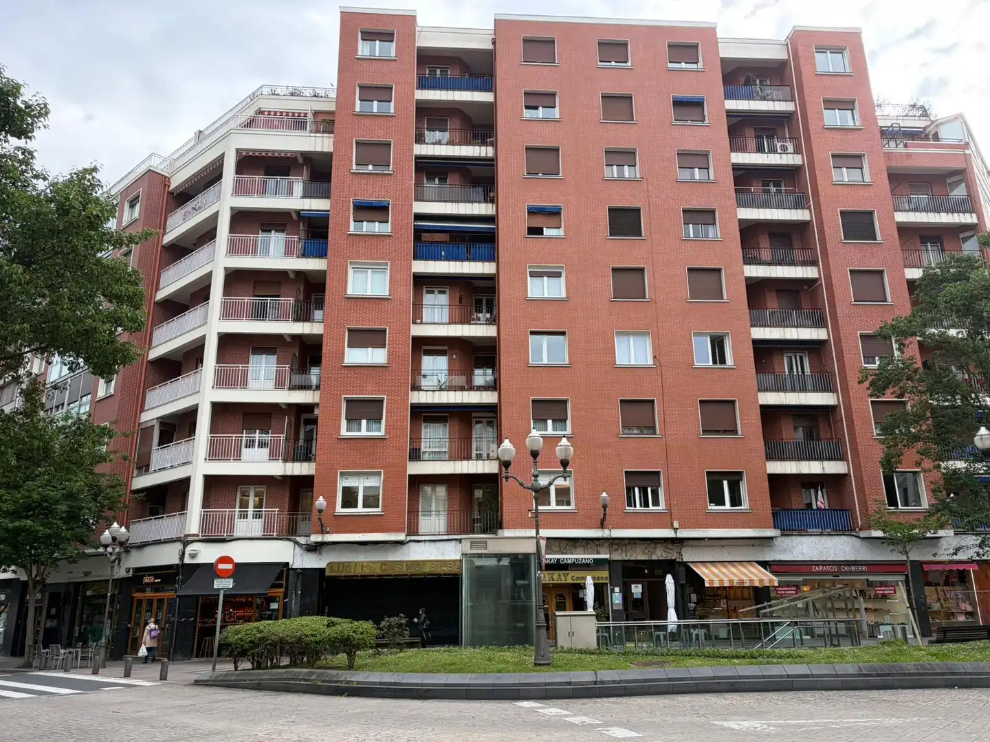 Vista exterior de Piso en venta en Bilbao  con Calefacción, Terraza y Balcón